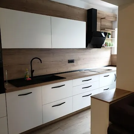 Vibo - Parking And Grill