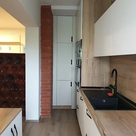 Vibo - Parking And Grill