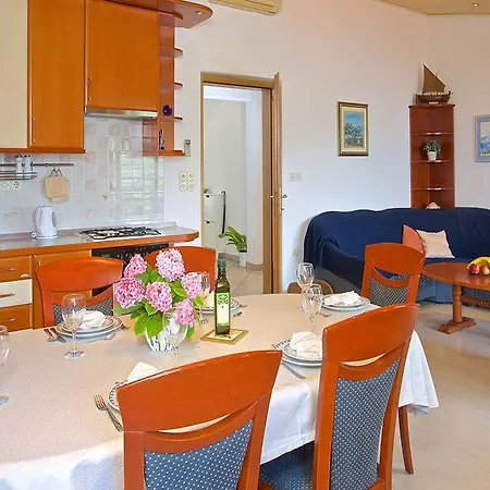 Apartment Vibo - Parking And Grill